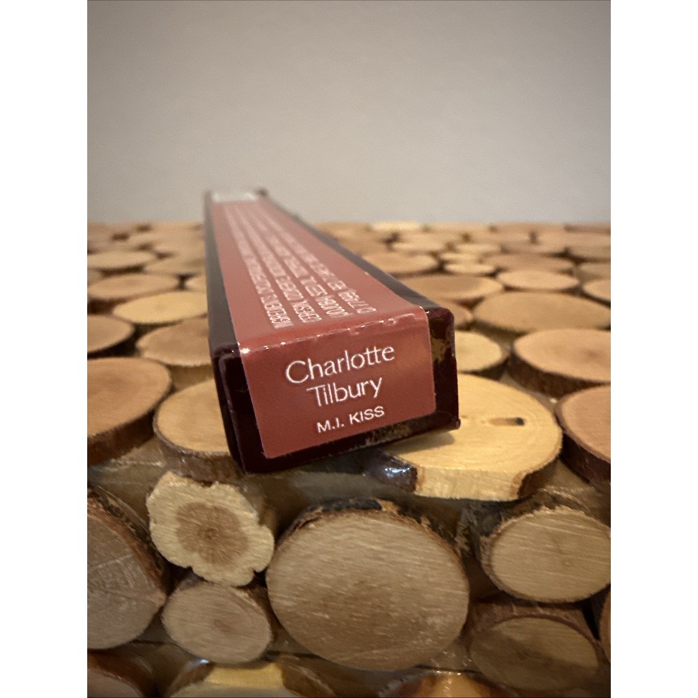 Charlotte Tilbury‎ Lip Cheat Liner Mi Kiss 0.04 Oz